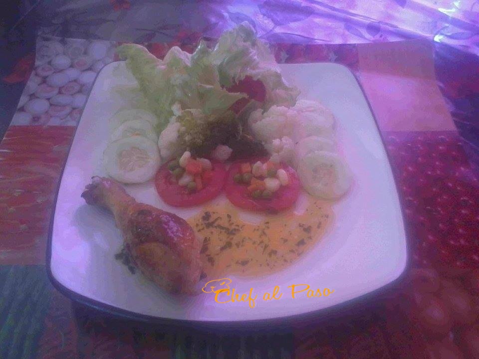 piernas pollo a la Meniere  con ensalda de verduras 2
